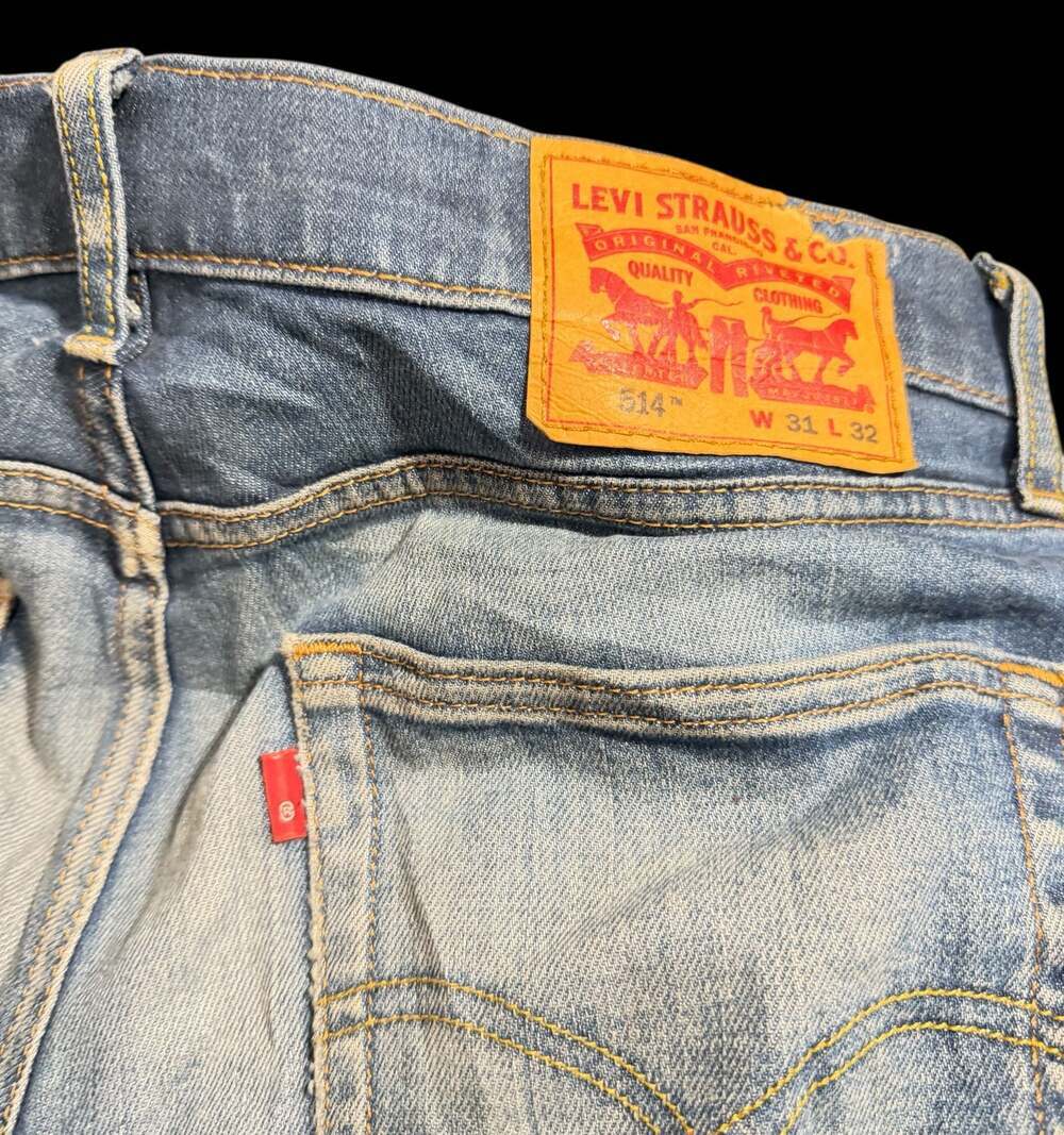 Levi’s 514 Straight Jeans Men’s W31 L32 Slim Straight Zipper Fly Denim - Picture 8 of 8